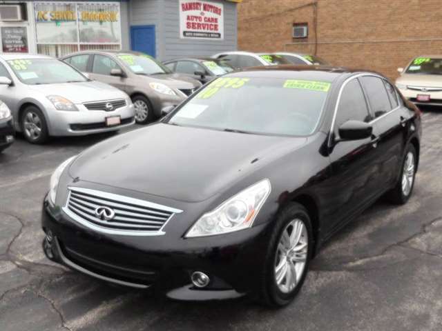 Infiniti G37 Sedan 2010 photo 2